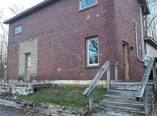 1695 Highway 940, Hazleton, PA 18202