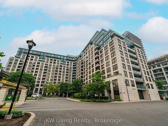 4th image of 18 Harding Blvd #905