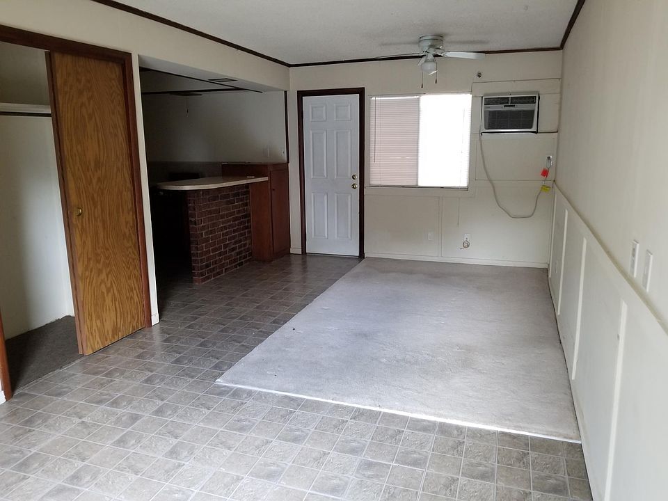 2nd image of 3828 Bryce Ave APT B