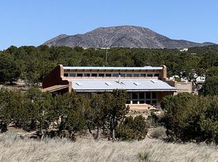 36 Homestead Rd, Edgewood, NM 87015