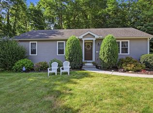 12 Depot St, Belchertown, MA 01007
