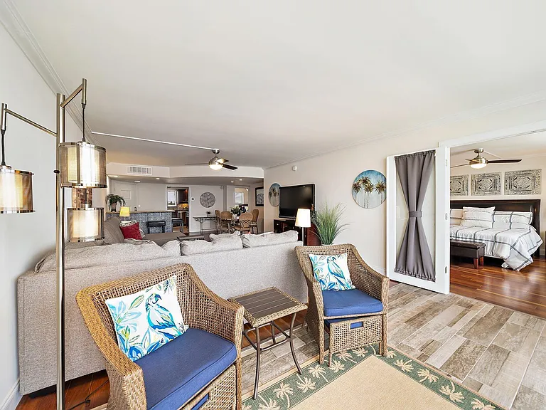 301 Lake Shore Dr #802 — Photo 10