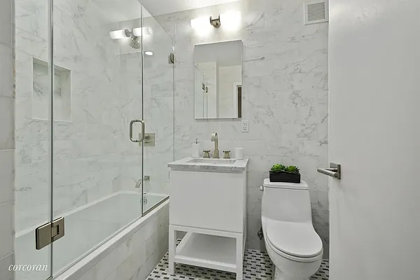 Sold by Corcoran | media 21