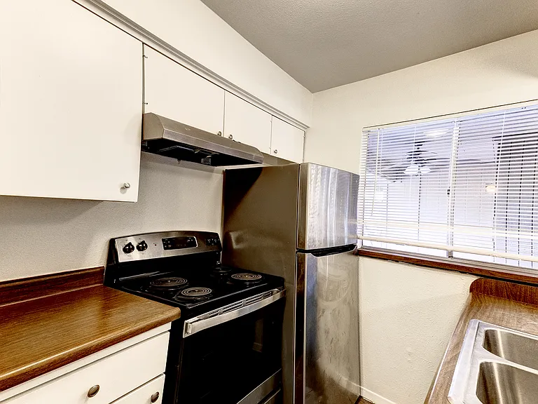 5150 Amesbury Dr #224 — Photo 12