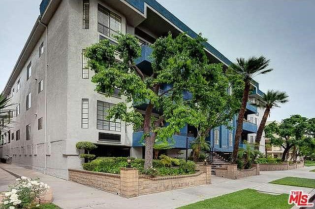 1st image of 4443 Ventura Canyon Ave APT 201