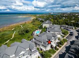 40 Trott Blvd #503, Collingwood, ON L9Y 5K5