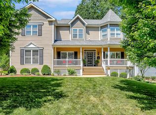 923 N Clay Ave, Saint Louis, MO 63122