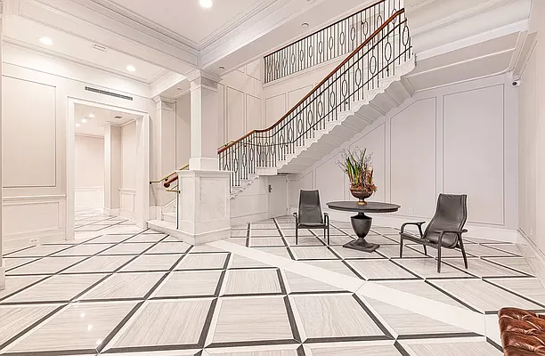 Rented by REAL New York | media 37