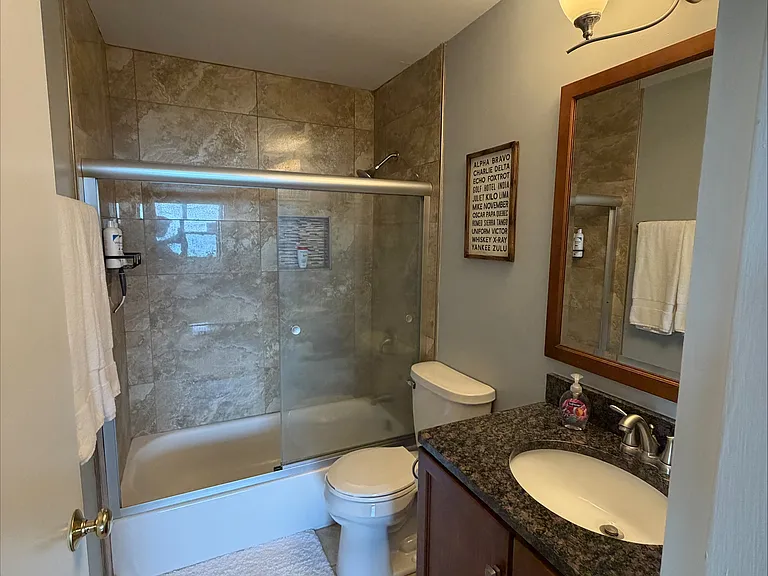 1850 N Clark St #2207 — Photo 13