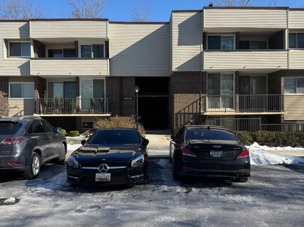 10242 Prince Pl APT 20-T4, Upper Marlboro, MD 20774
