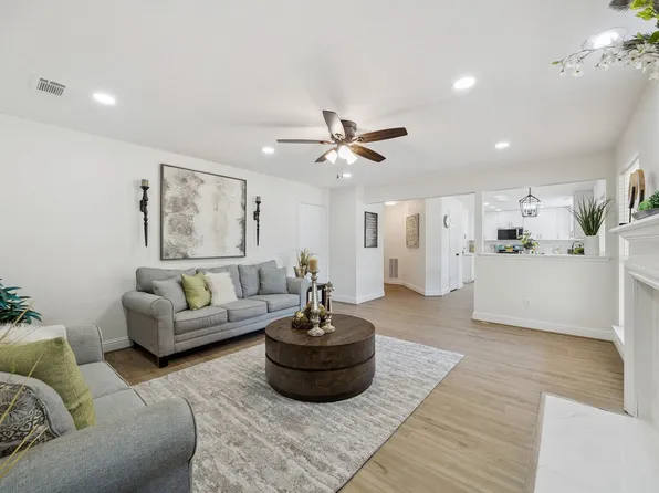 18035 Berry Branch Dr, Houston, TX 77084