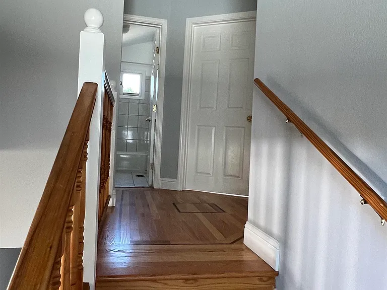 2438 Martin Luther King Jr Way — Photo 4