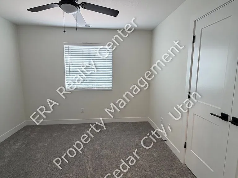 50 E 1600 N #1A — Photo 12