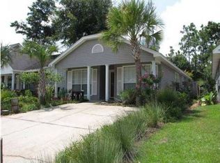 137 Wildflower Ln, Pensacola, FL 32514