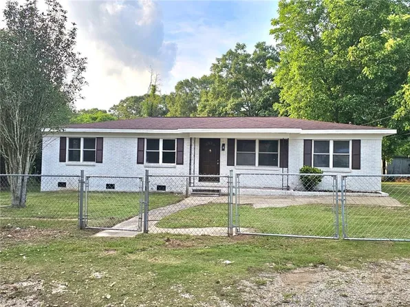 9940 Wulff Rd S, Semmes, AL 36575