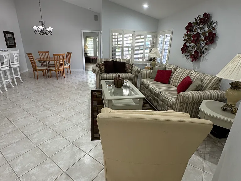 8920 Cascades Isle Blvd — Photo 3