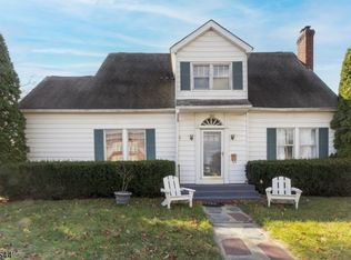 502 Madison St, Hackettstown, NJ 07840