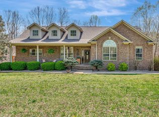 2491 Lights Chapel Rd, Greenbrier, TN 37073