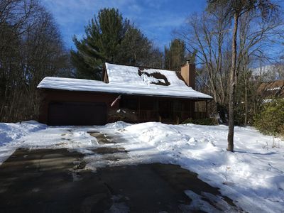 16201 Red Pine Ct, Holland, MI, 49424