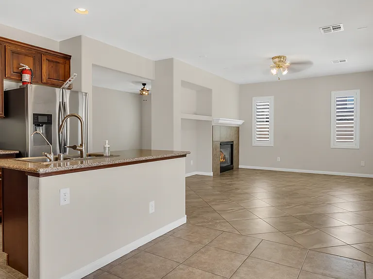 2279 Autumn Fire Ct — Photo 8