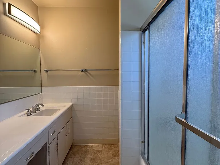 1551 Alta Glen Dr — Photo 7