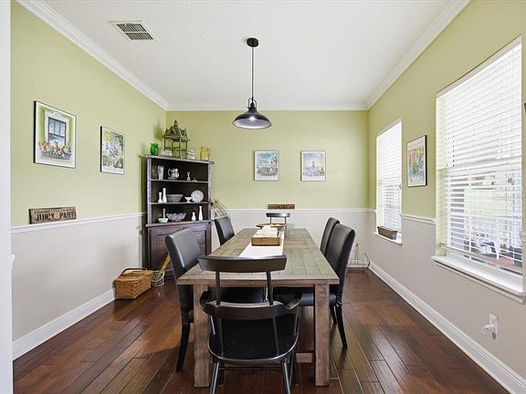 5th image of 519 TEAGARDEN COURT