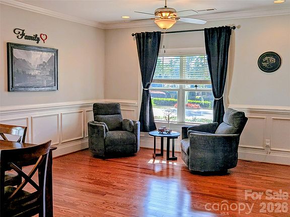 4th image of 19934 Walter Henderson Rd