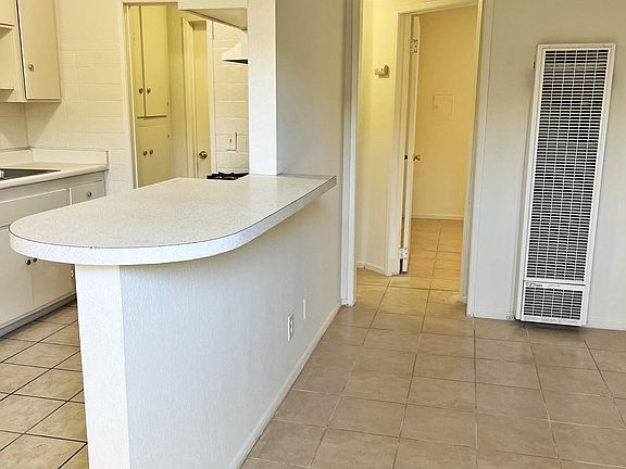 4th image of 1674 W Lomita Blvd #11