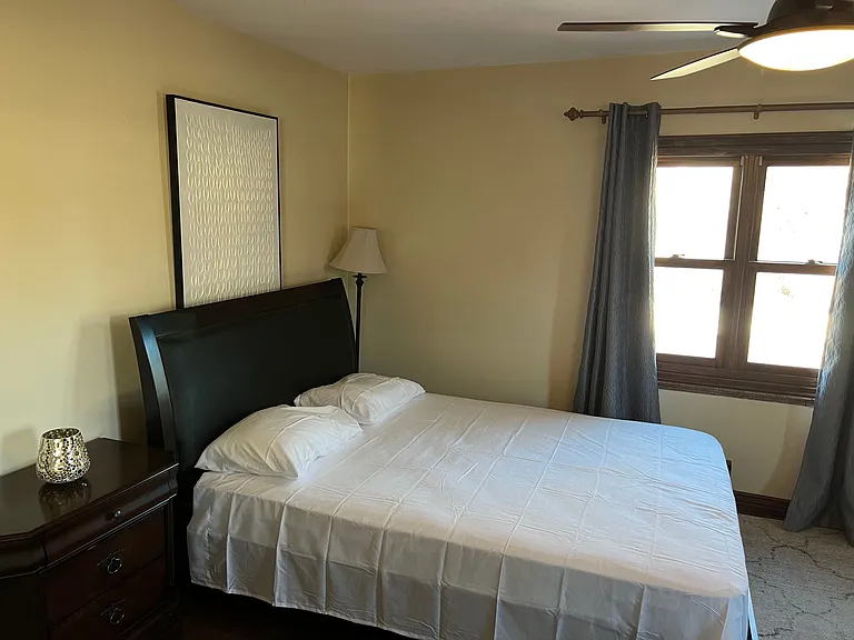 1360 Monaco Pkwy — Photo 33