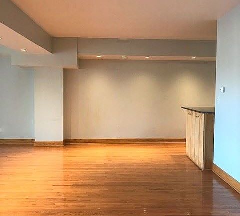 Entrance view of living/dining