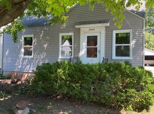 2460 S 11th St, Springfield, IL 62703