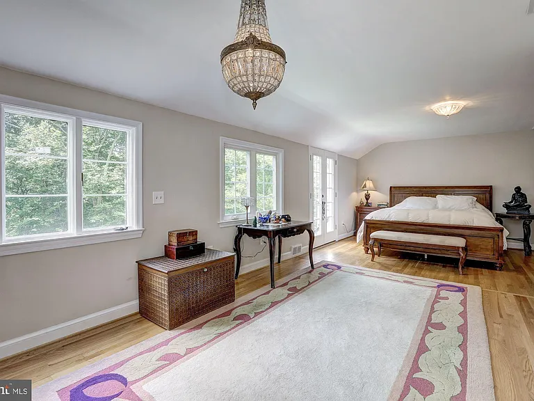 5204 Westwood Dr — Photo 23