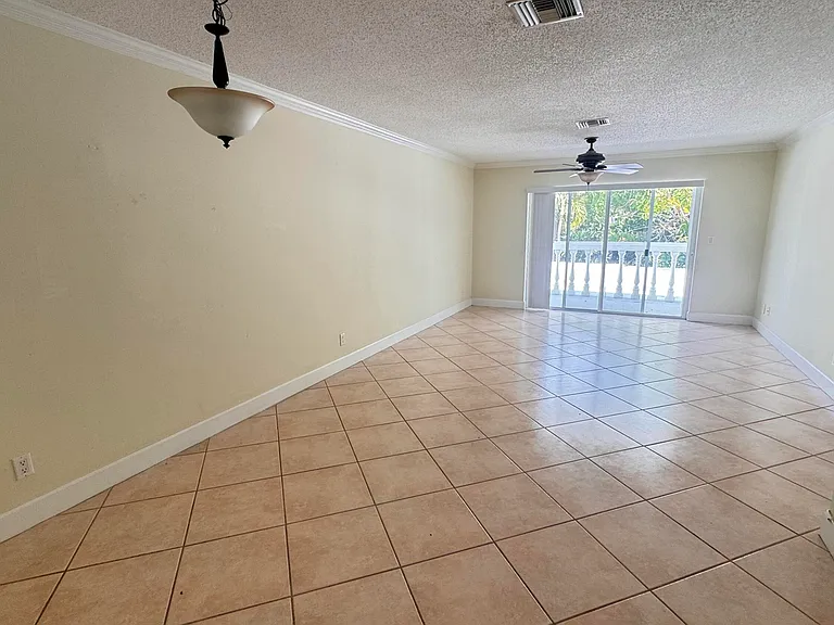 1727 Jimmy Buffett Mem Hwy #208 — Photo 5