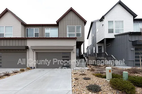 5830 Grandville Ave #B Photo 1