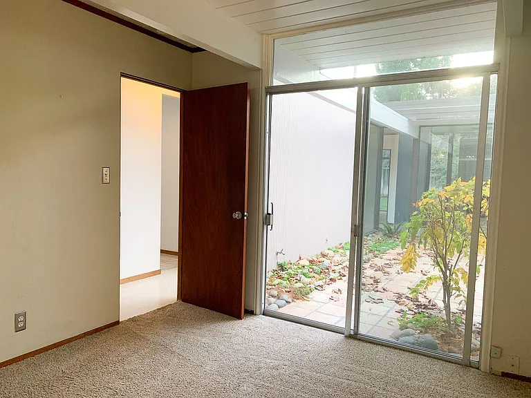 2381 Booksin Ave — Photo 20