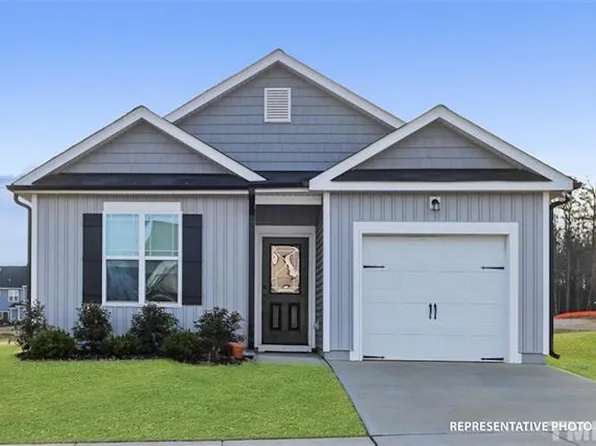 402 Bluejay St, Clayton, NC 27520