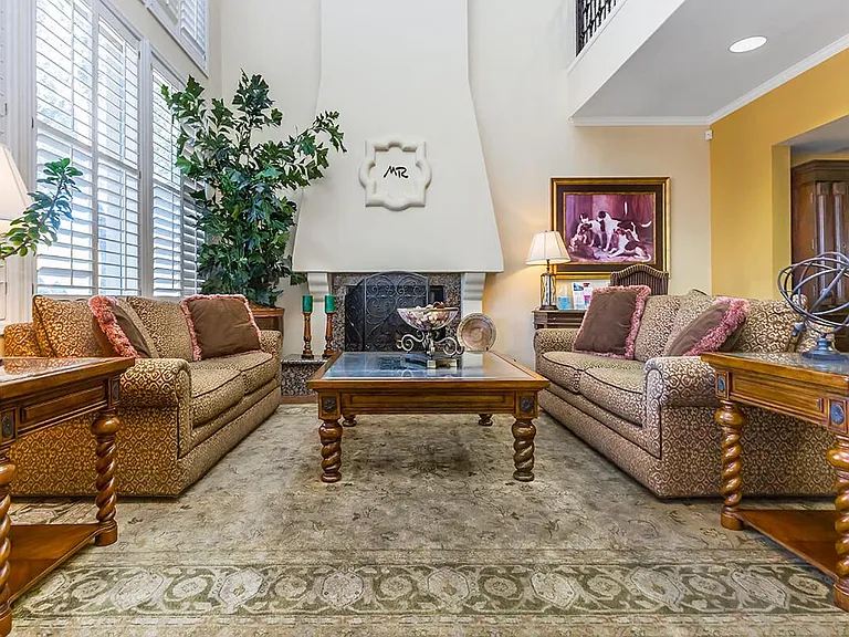 Mesa Royale 55+ Active Community — Photo 13
