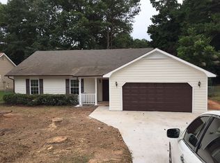 10925 Panhandle Rd, Hampton, GA 30228