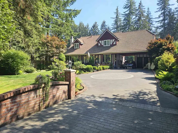 23242 130th Ave, Maple Ridge, BC V2X 4S6