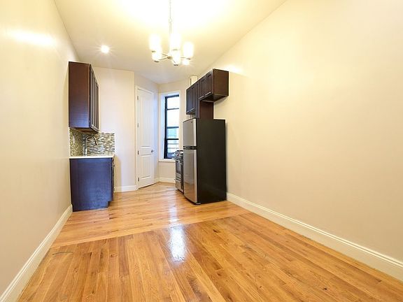 2nd image of 526 Flatbush Ave #4A