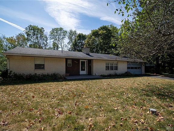2nd image of 1850 Mavie Dr