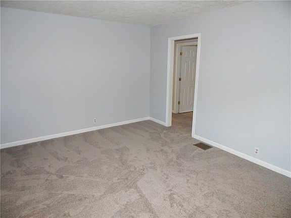 5th image of 6527 W 12th St