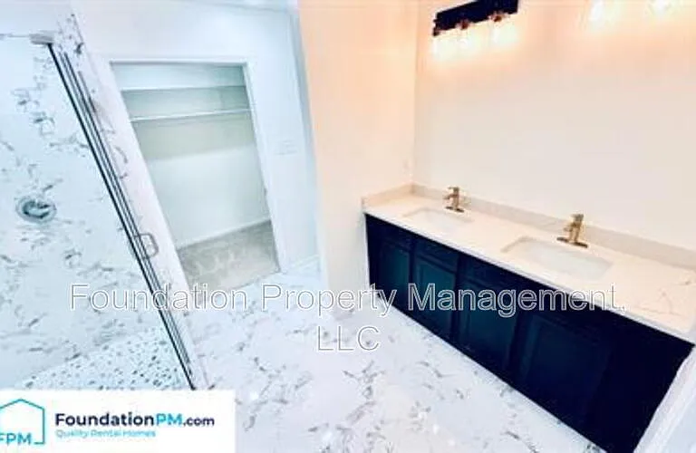 8712 Carrollwood Ln — Photo 18