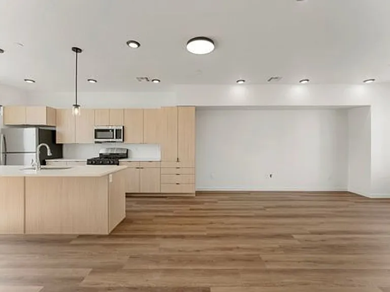 Coal Creek Townhomes — Photo 58