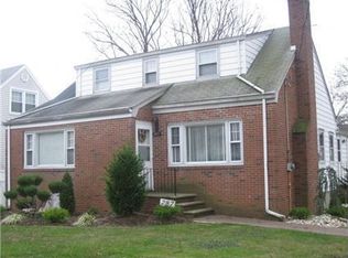 287 Saint Johns Pl, Union, NJ 07083