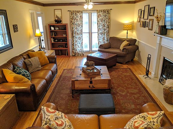 5th image of 141 Ashwood Dr