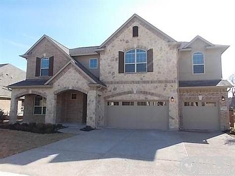 2nd image of 1017 Sonoma Dr