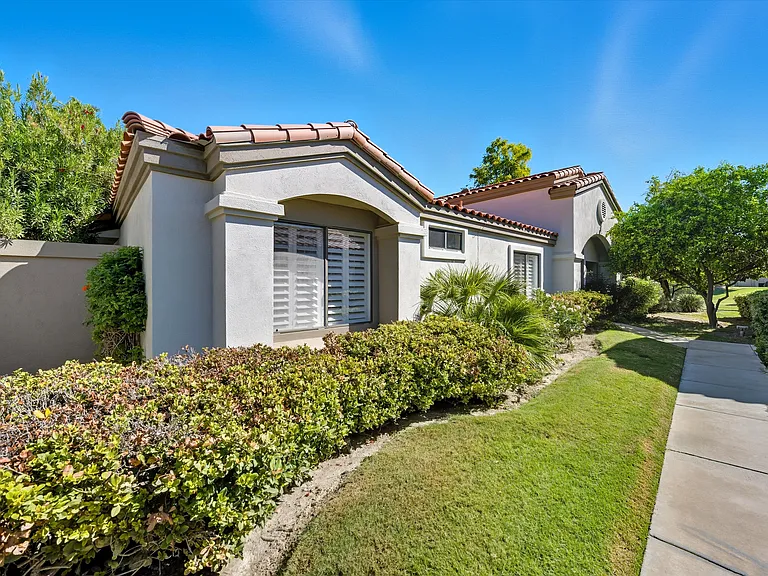 54960 Shoal Crk — Photo 35