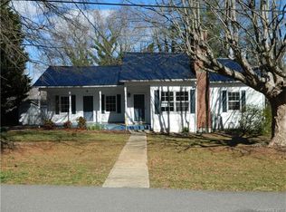 133 Victoria St, Elkin, NC 28621