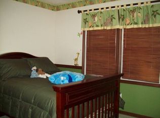 135 Foxview Ln, Bob White, WV 25028